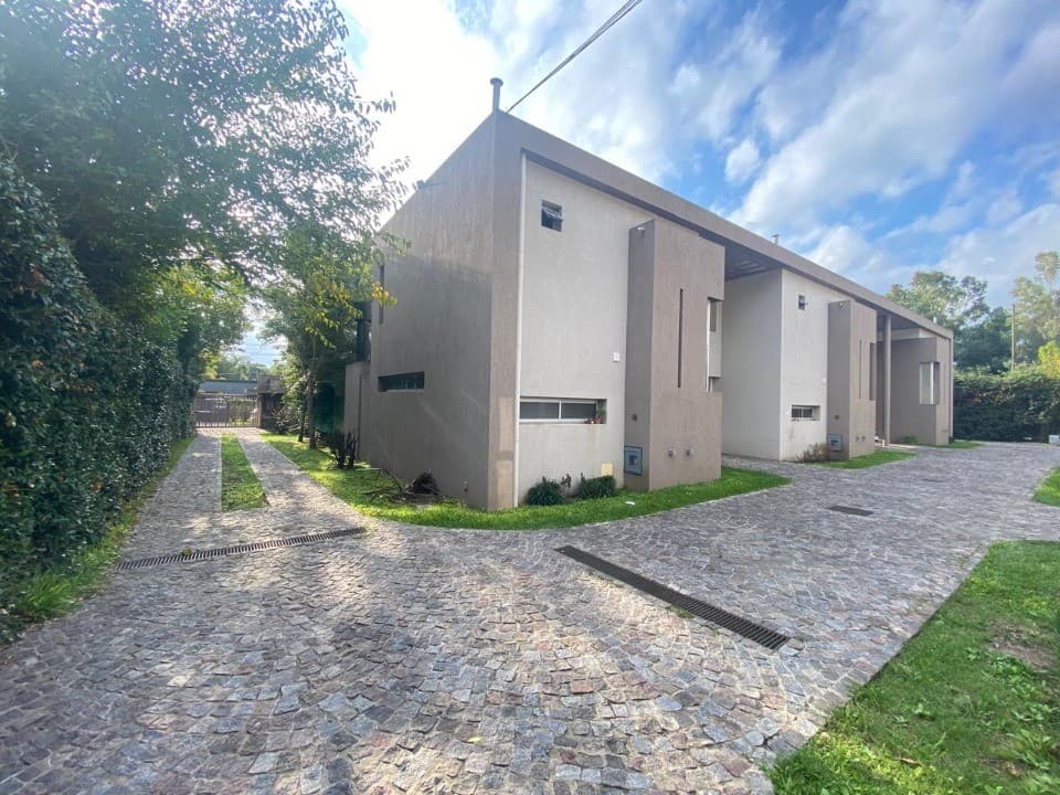 Duplex en Alquiler — foto 1