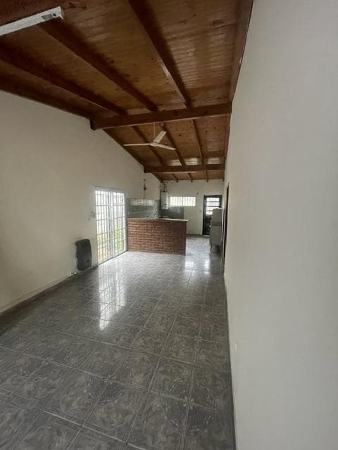 Casa en Alquiler — foto 1