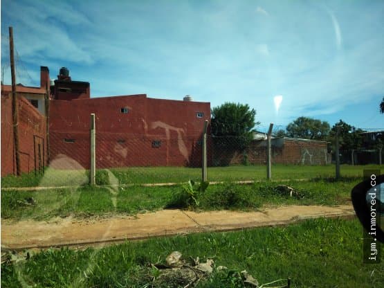Terreno en Esquina. APTO CREDITO — foto 2