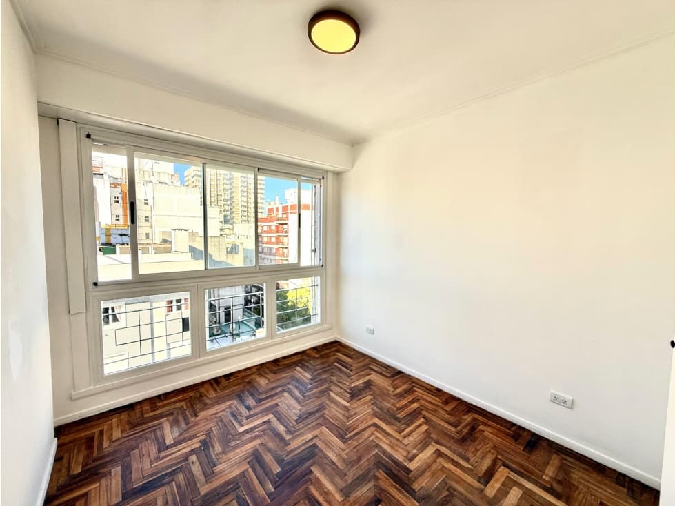 2 AMBIENTES PLAZA COLÓN CON BALCÓN FRANCÉS TUCUMÁN 2600 — foto 2