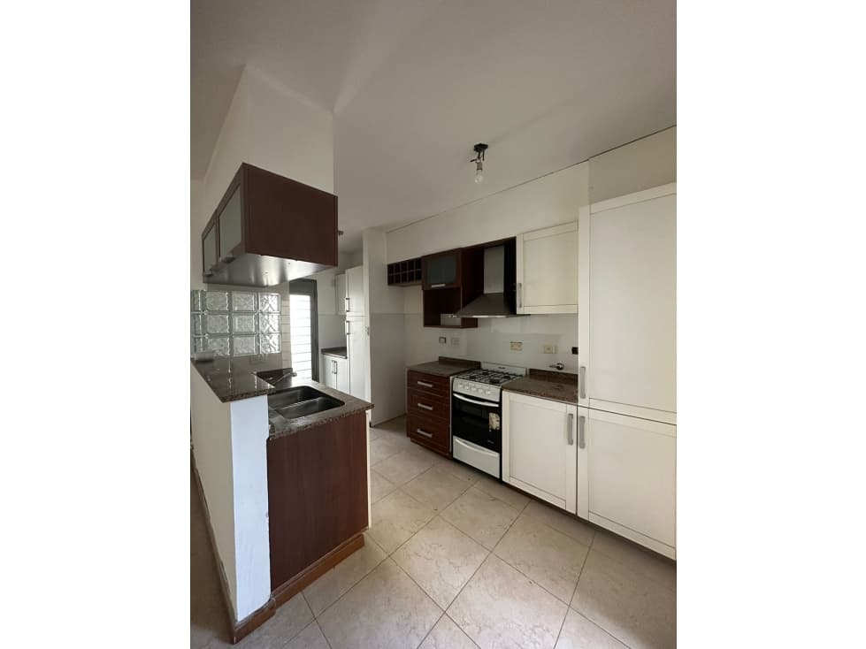 Casa en barrio residencial a la venta — foto 2