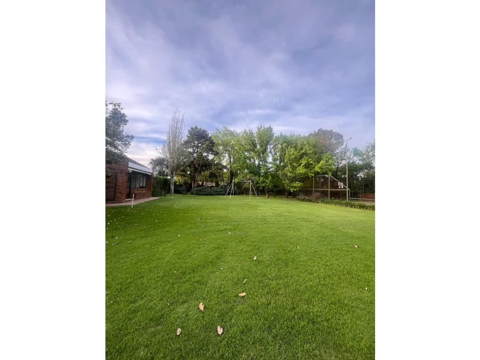 Terreno Funes — foto 1