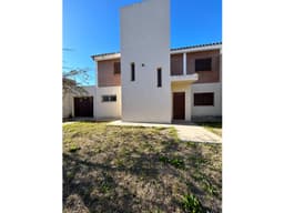 ALQUILER | CASA DE 2 DORMITORIOS COLONIA CAROYA