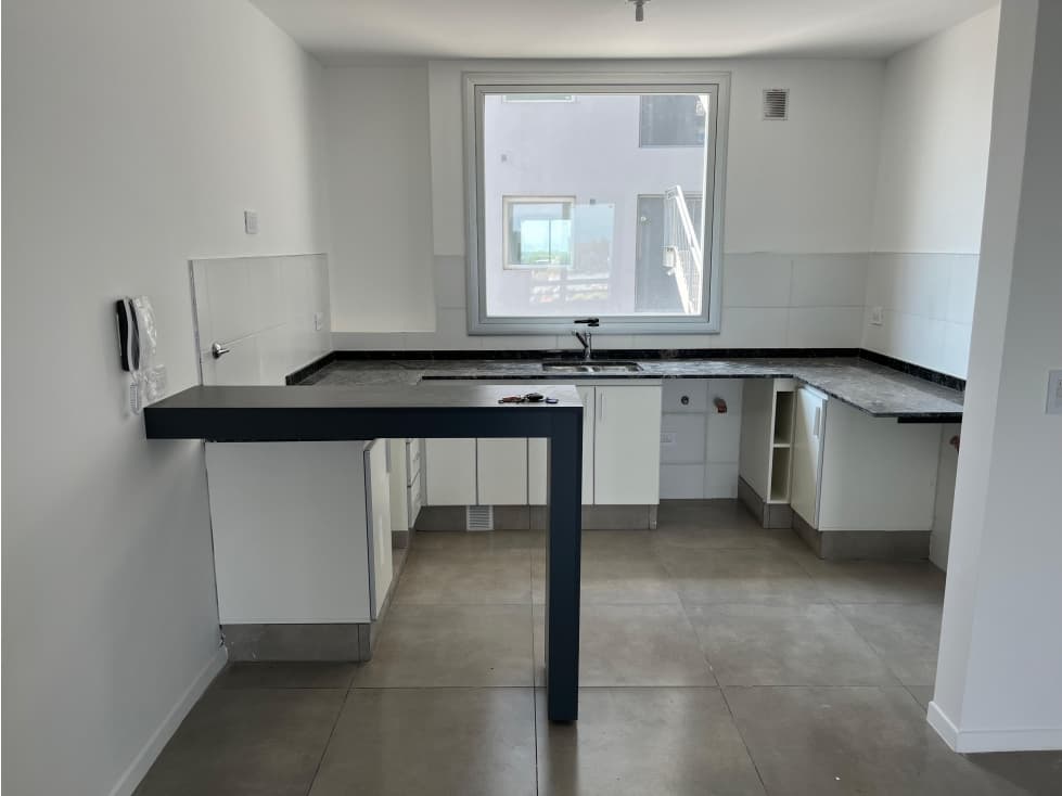 VENTA | DEPARTAMENTO 2 DORMITORIOS + COCHERA | CENTRO DE JESÚS MARÍA — foto 4