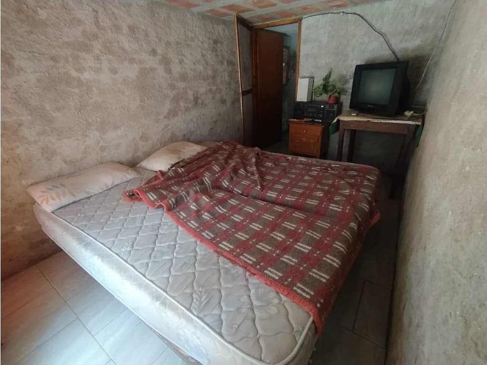 VENTA casa 3 ambientes con parque — foto 4