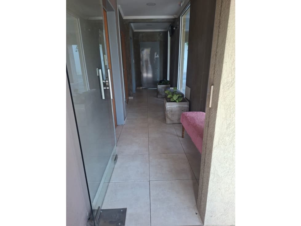IMPECABLE DEPARTAMENTO EN ALQUILER. ITUZAINGO SUR. — foto 4