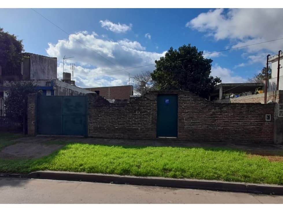 VIVIENDA A TERMINAR EN VENTA. ITUZAINGO NORTE — foto 1
