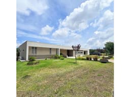 Hermosa casa en Haras del Sur II