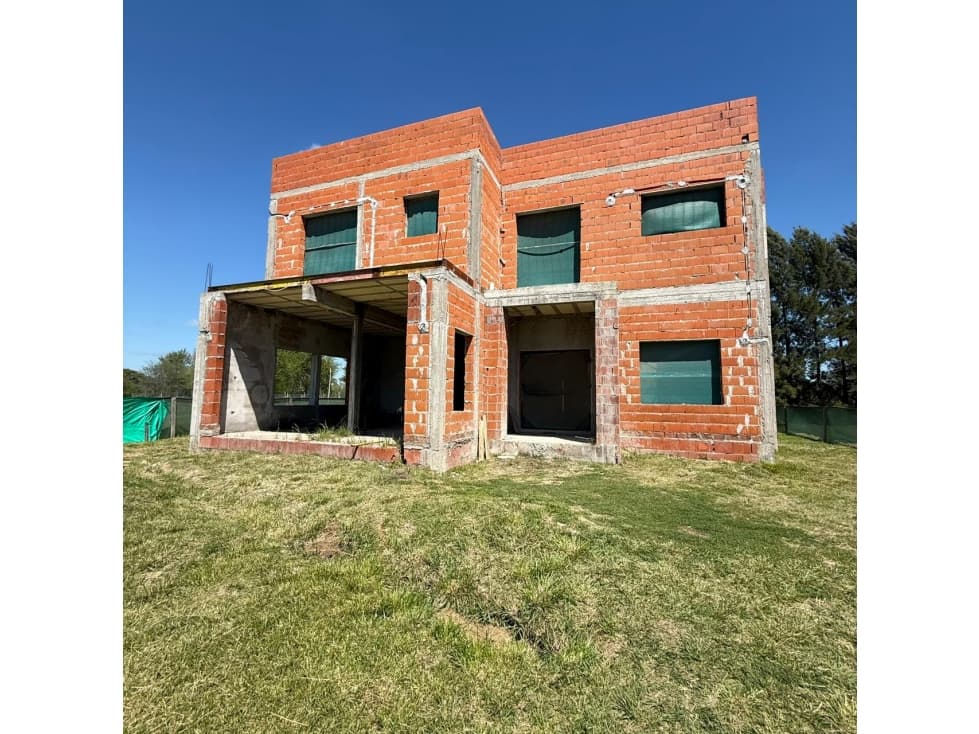 Casa en Construcción en barrio Altos de Brandsen — foto 1