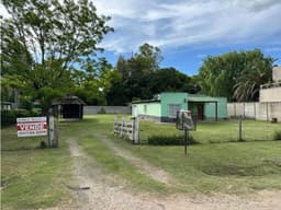 Casa con departamento en venta en Gomez-Brandsen