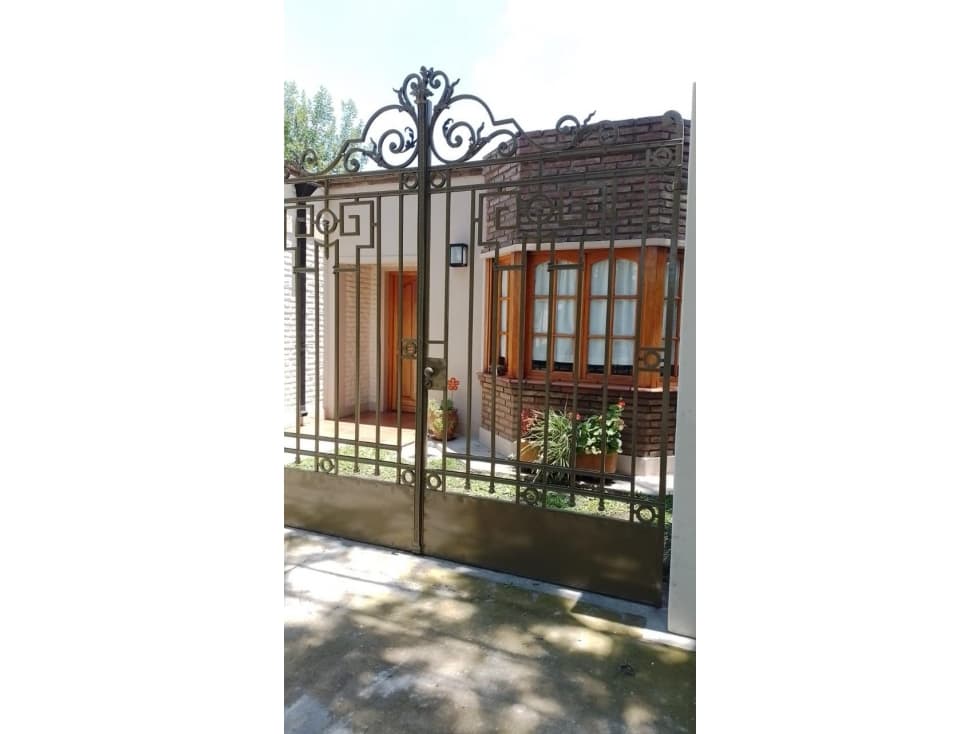 CASA EN ALQUILER /CATAMARCA 1455 — foto 2