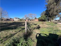 LATORRE PROP VENDE LOTE BALDIO EN LAS DALIAS