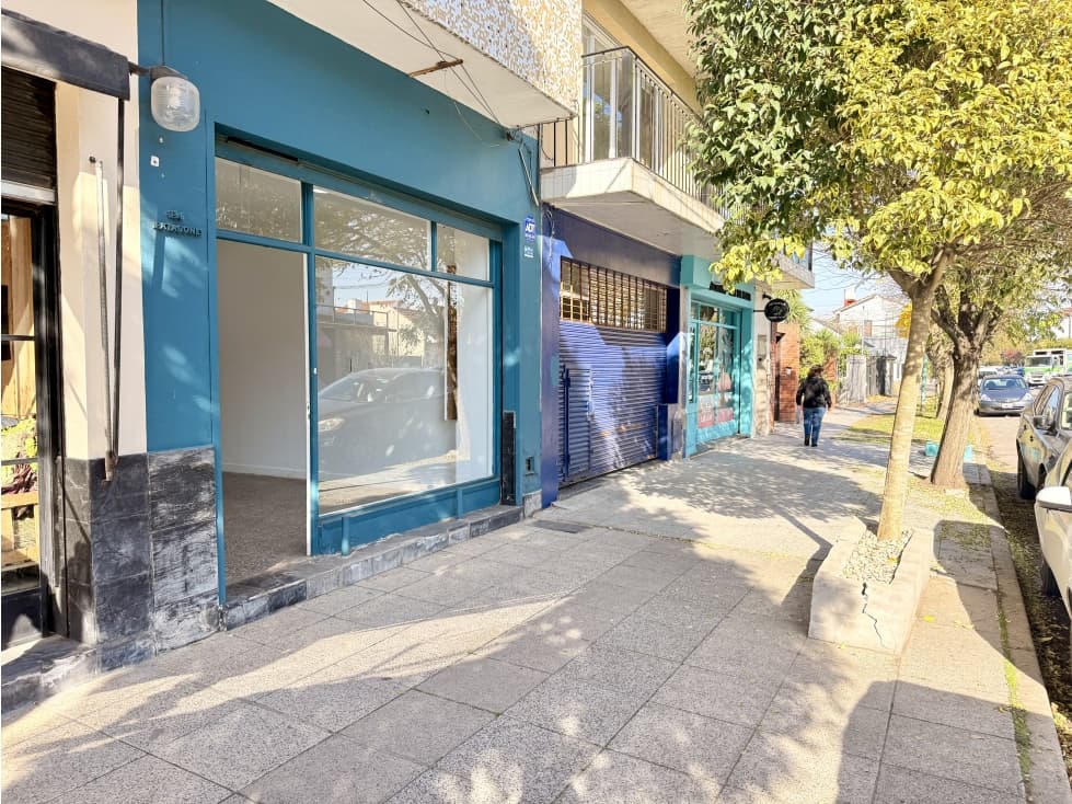 LATORRE PROP. ALQUILA LOCAL COMERCIAL - PATAGONES Y STROBEL — foto 4