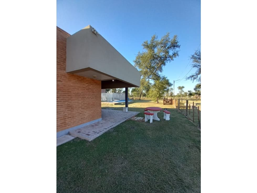 Casa 1 dormitorio con piscina y parque! — foto 5