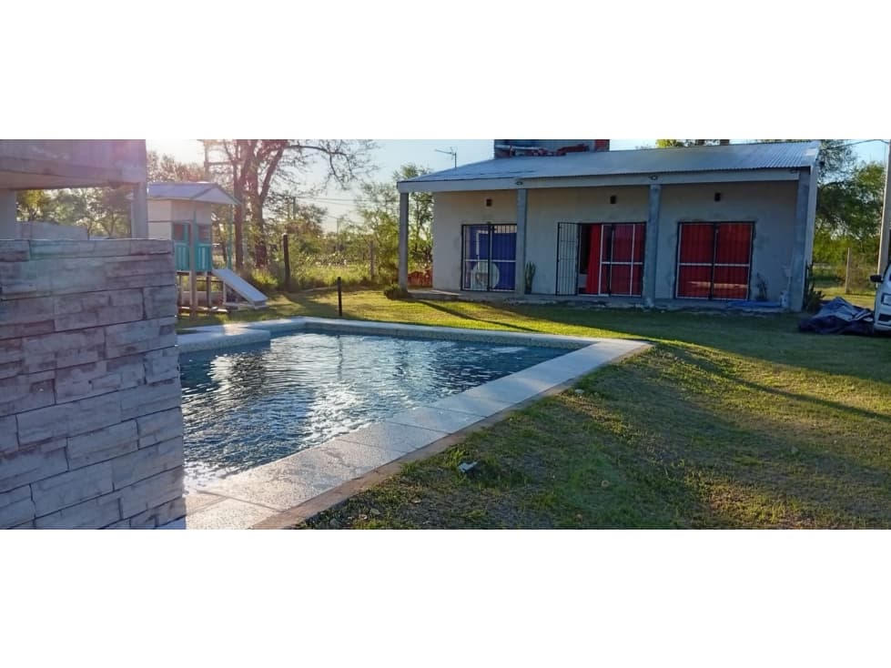 Casa con Quincho en Ayres de Colonia! — foto 2