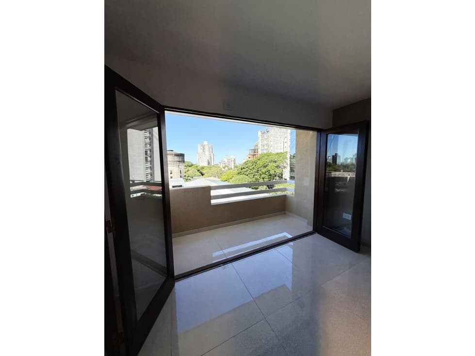 Departamento 2 dormitorios, moderno, ubicación privilegiada — foto 4