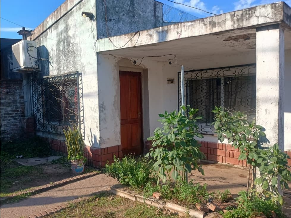 Casa 2 Dormitorios sobre Av. Paraguay 5235! — foto 5