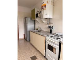 DEPARTAMENTO 3 AMBIENTES + COCHERA - ZONA CONSTITUCION