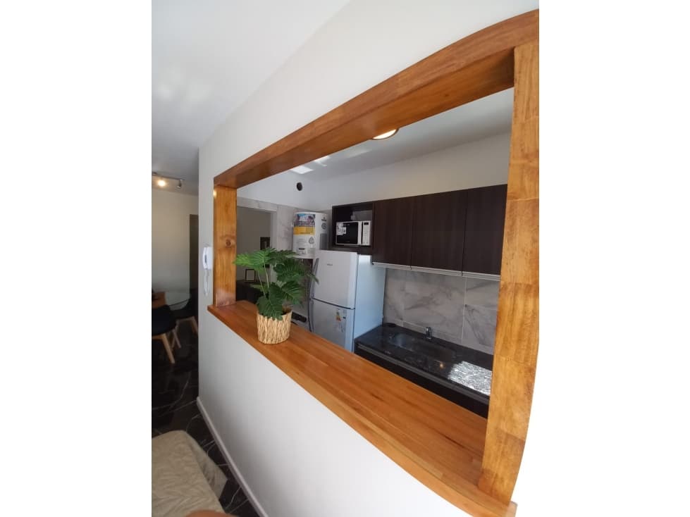 DEPARTAMENTO 1 AMBIENTE CONTRAFRENTE CON BALCON - MACROCENTRO — foto 4