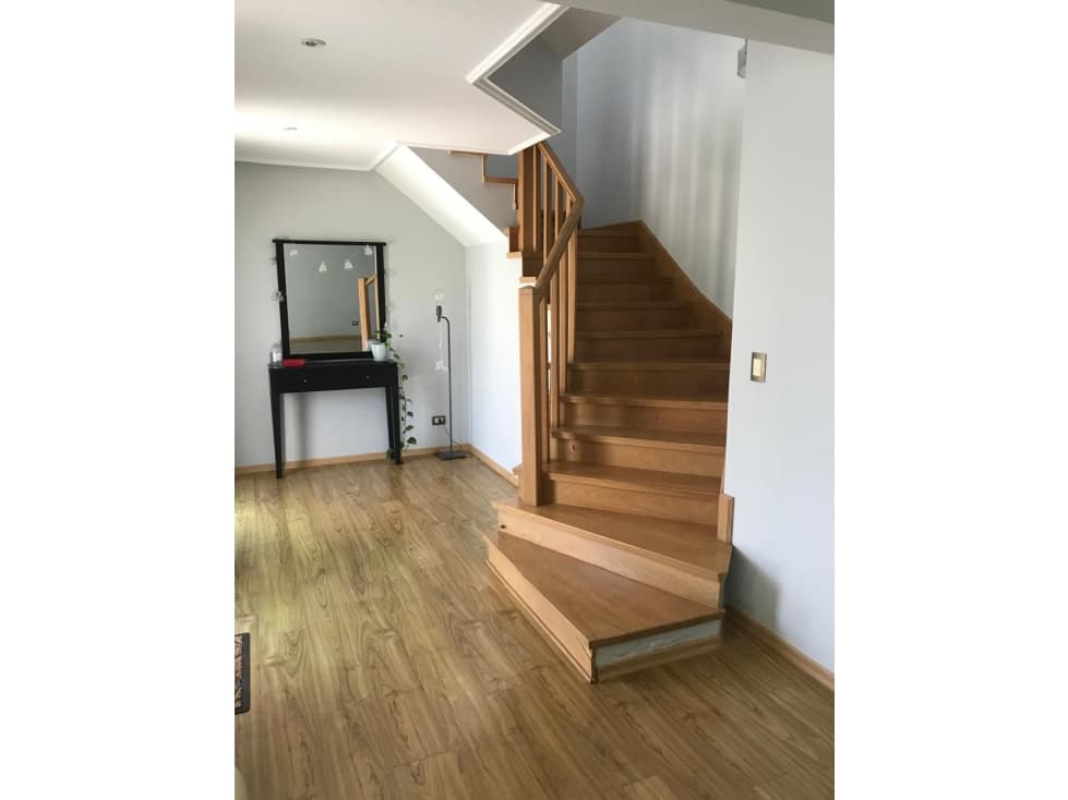 Venta Chalet 3 dormitorios. jardín. garaje doble. — foto 4