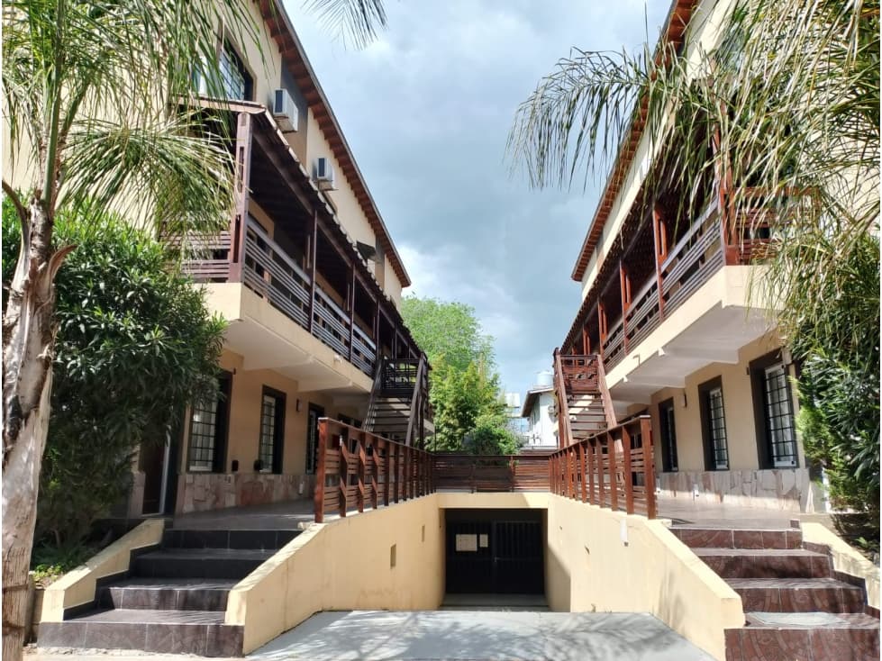 DEPARTAMENTO EN DUPLEX CON DOBLE COCHERA — foto 1