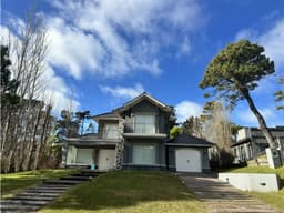PINAMAR , CASA PREMIUM EN CUL DE SAC DE ALAMOS CON PISCINA