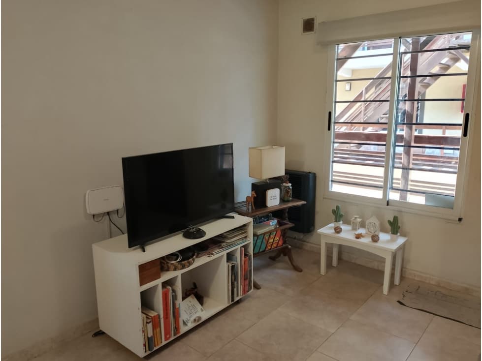 PINAMAR- CENTRICO DEPARTAMENTO CON DOBLE COCHERA CUBIERTA — foto 6