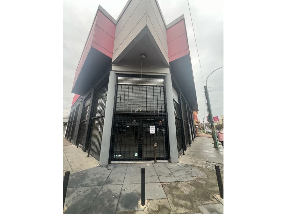 alquiler local comercial Juan B. Justo y Guemes — foto 1