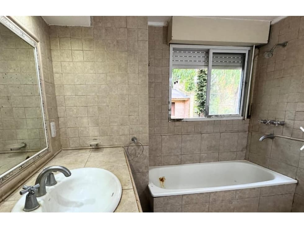 chalet a la venta 3 amb. bosque peralta ramos — foto 4