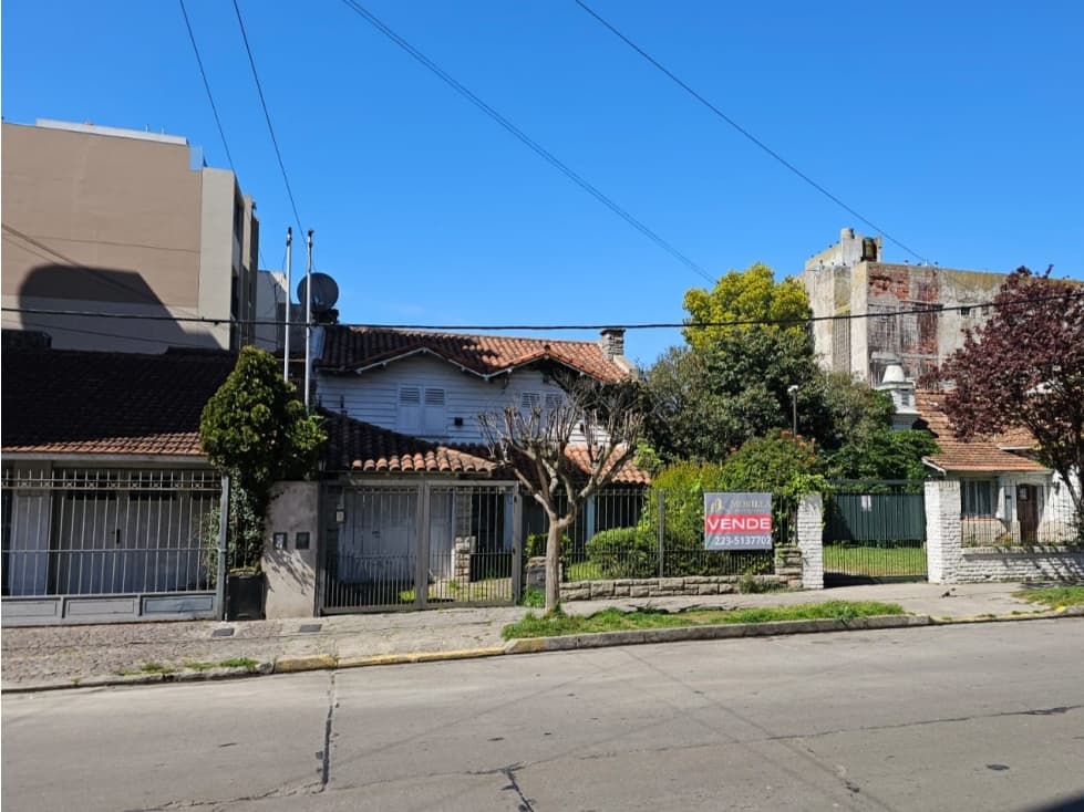 Chalet 4 AMB sobre Lote apto para desarrollar edificio — foto 5