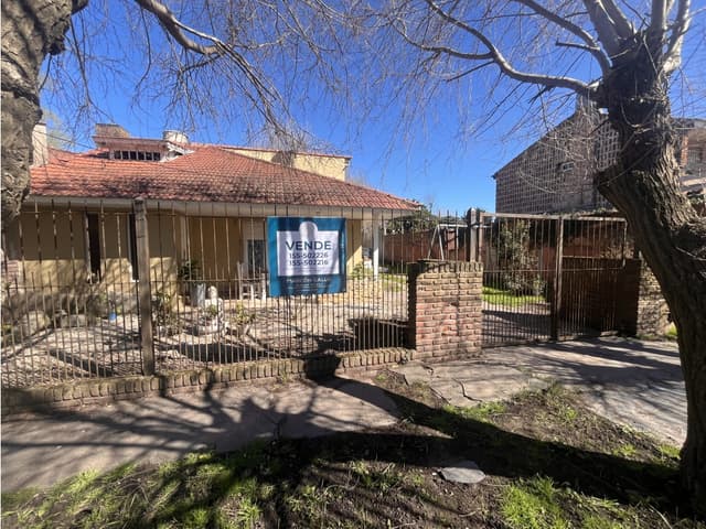 VENTA EN BLOCK/ CHALET 4 AMBIENTES CON DPTO. 2 AMB. / MAR DEL PLATA
