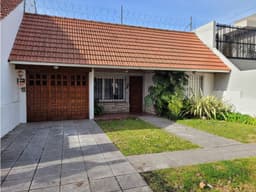 ALQUILER PH 2 AMBIENTES CON PARQUE BARRIO VILLA PRIMERA