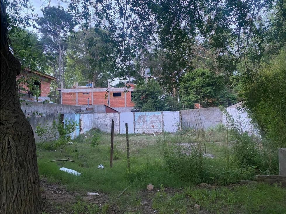 LOTE MULTIFAMILIAR EN VENTA OSTENDE — foto 4