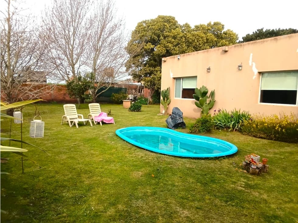Venta casa 4 amb.con parque. Las margaritas. Apta credito — foto 3