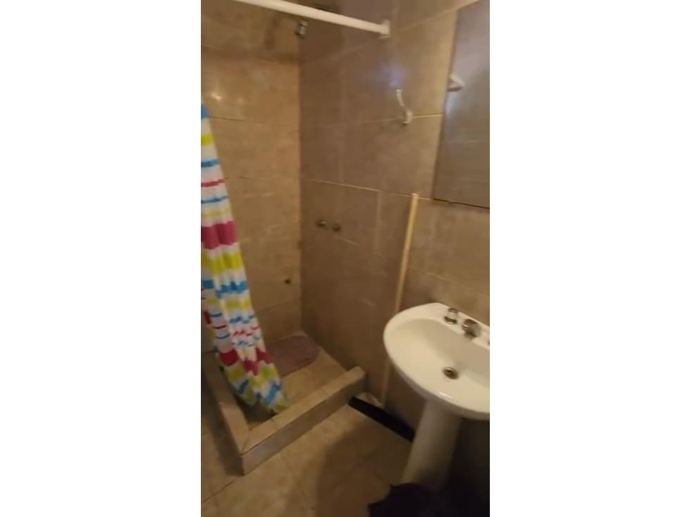 Alquiler anual Dpto. de un ambiente con calefacción!! — foto 6