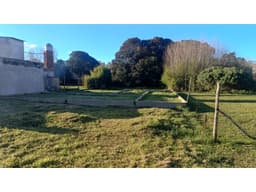 Lote. terreno 420mts2. Barrio Félix U. Camet