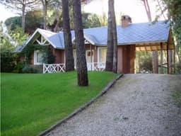 Cálida propiedad en el bosque de carilo