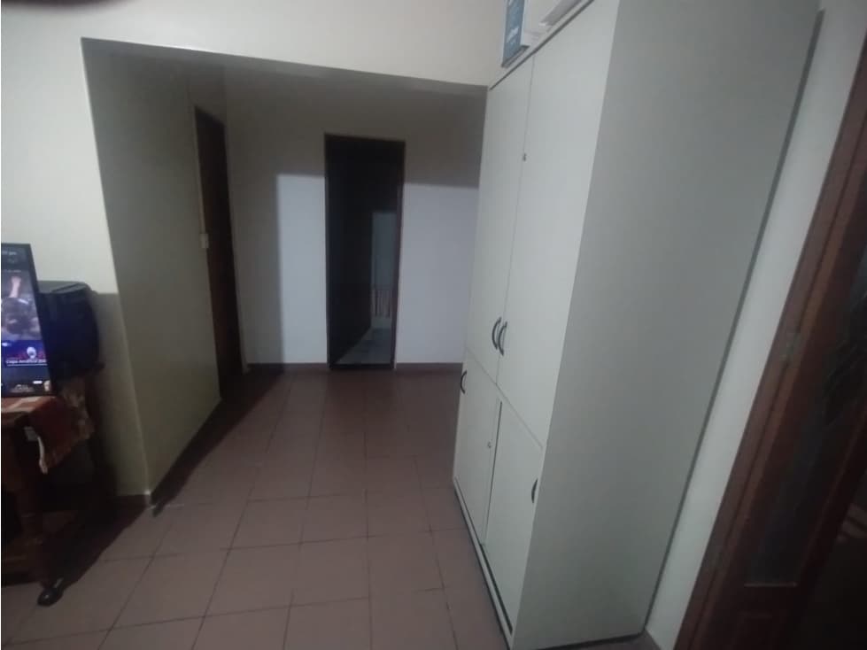 Madrid 2657, Isidro Casanova, La Matanza — foto 4