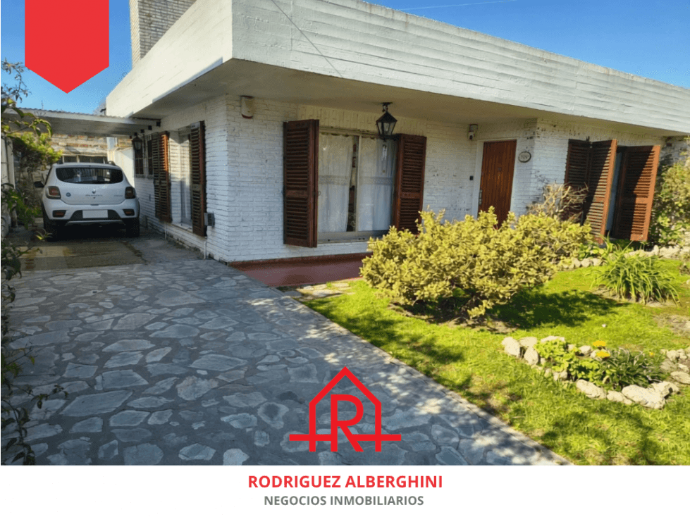 CASA EN VENTA (Calle 31 e 14 y 16) — foto 2