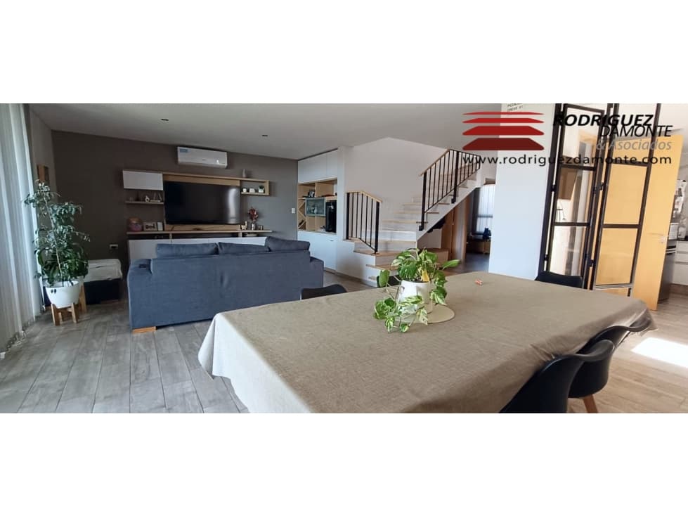 Casa en venta en Barrio Privado La Bastilla Mendoza — foto 5