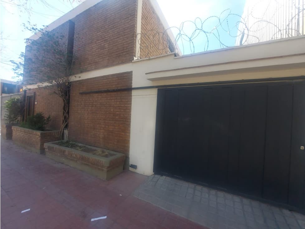 EXCELENTE DUPLEX METROS QUINTA — foto 2