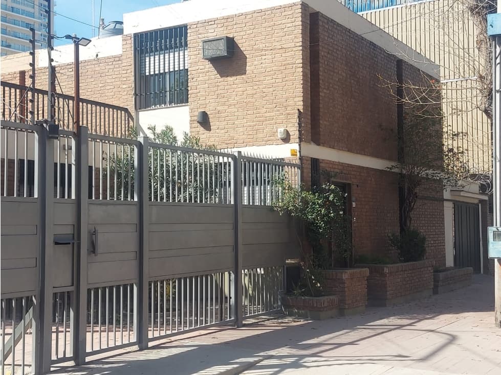 EXCELENTE DUPLEX METROS QUINTA — foto 1