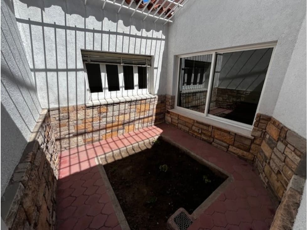 CASA APTA CRÉDITO HIPOTECARIO EN SAN JOSÉ — foto 3