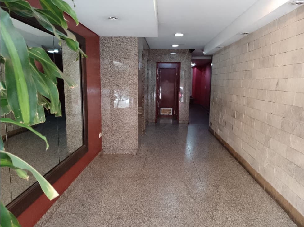 VENTA OFICINA 39 m2 Fte.V.CEVALLOS 200 — foto 1