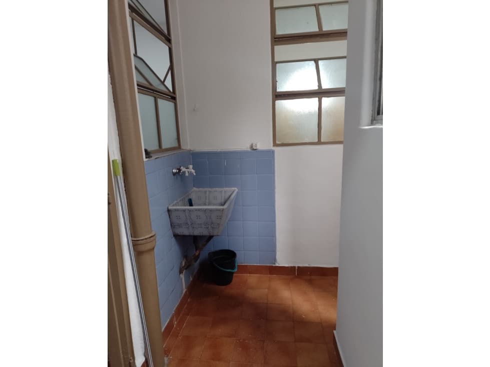 VENTA DEPTO 3 AMBIENTES C/ DEP AP/CRED. MORENO 1700 — foto 3