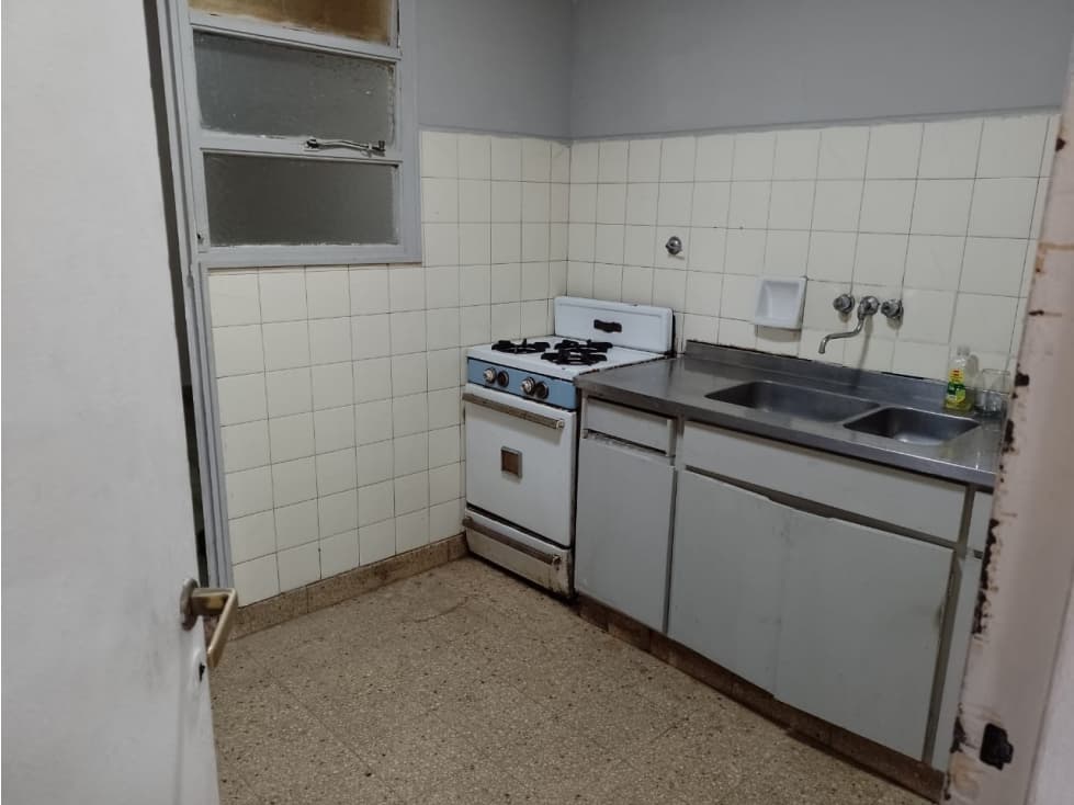 VENTA DEPTO 1 AMB.FTE LUMINOSO PERON 1500 — foto 5