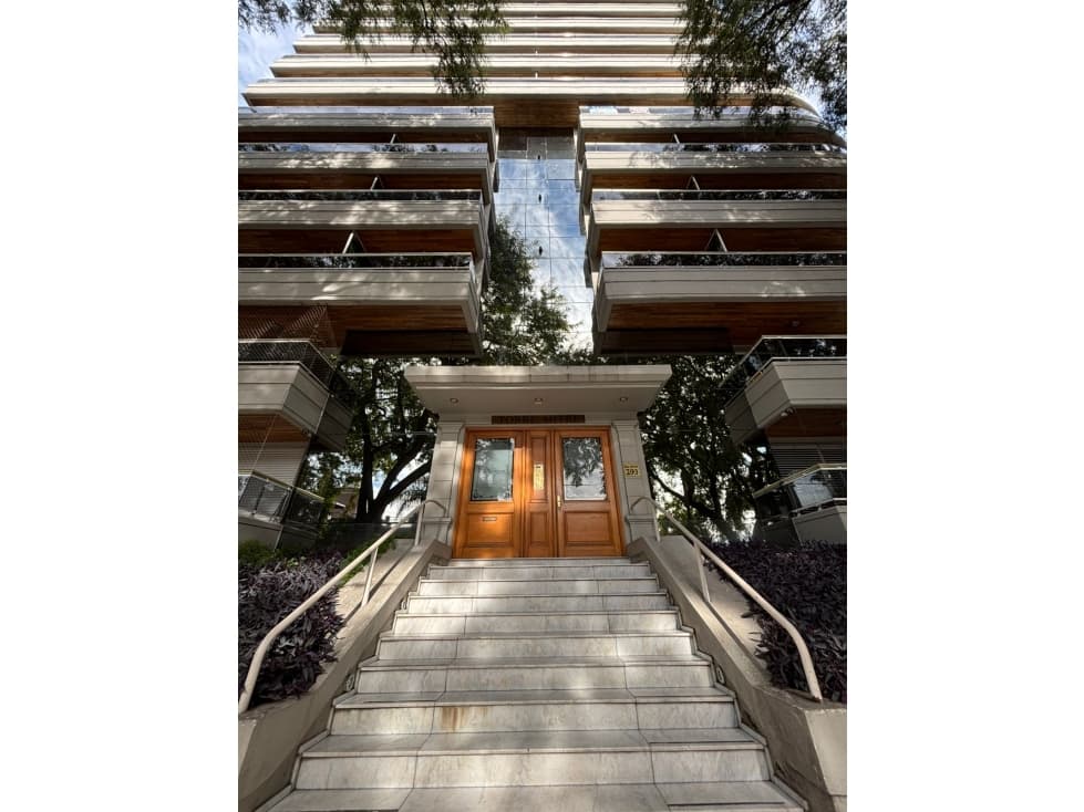 venta de semi-piso en calle Mitre. — foto 1