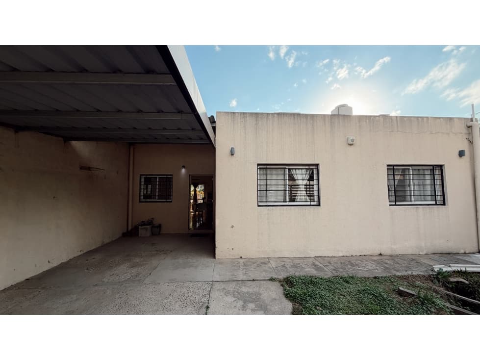 VENTA CASA BARRIO LOS CEDROS! — foto 2