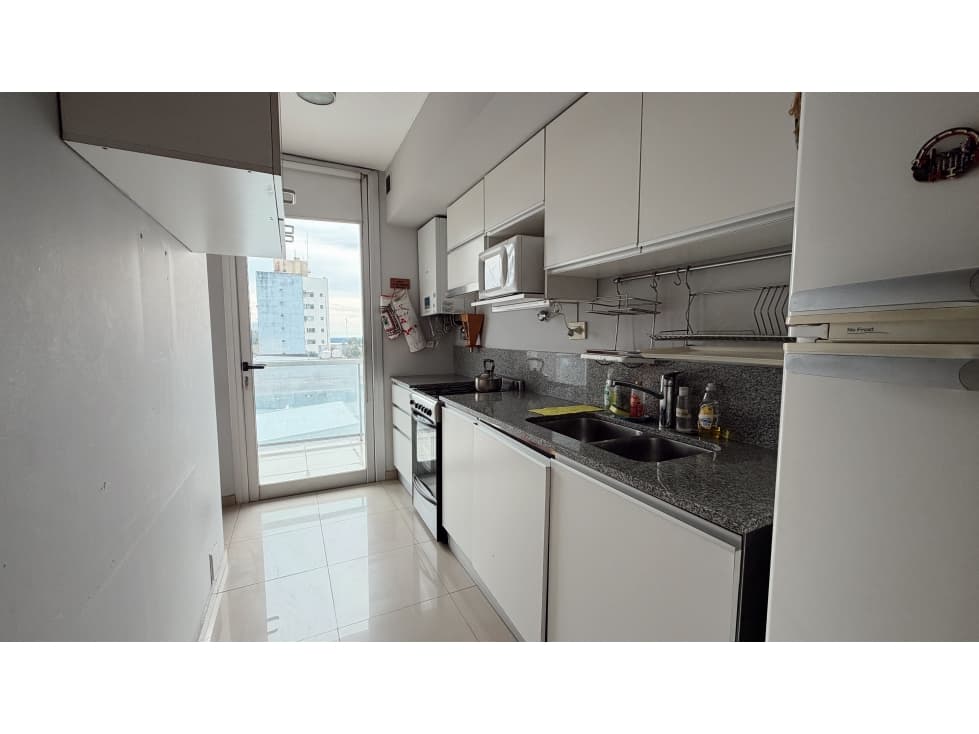 Venta increible depto centrico 2 dormitorios cochera y amenities — foto 5