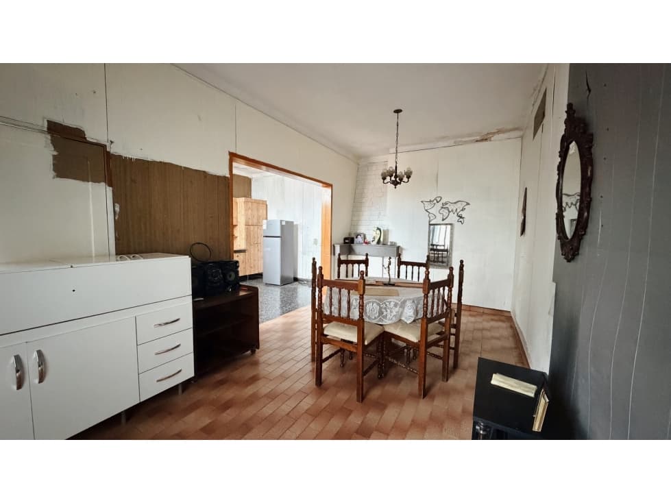 VENTA CASA DOS DORMITORIOS. ZONA COLEGIO SANTA ANA — foto 3